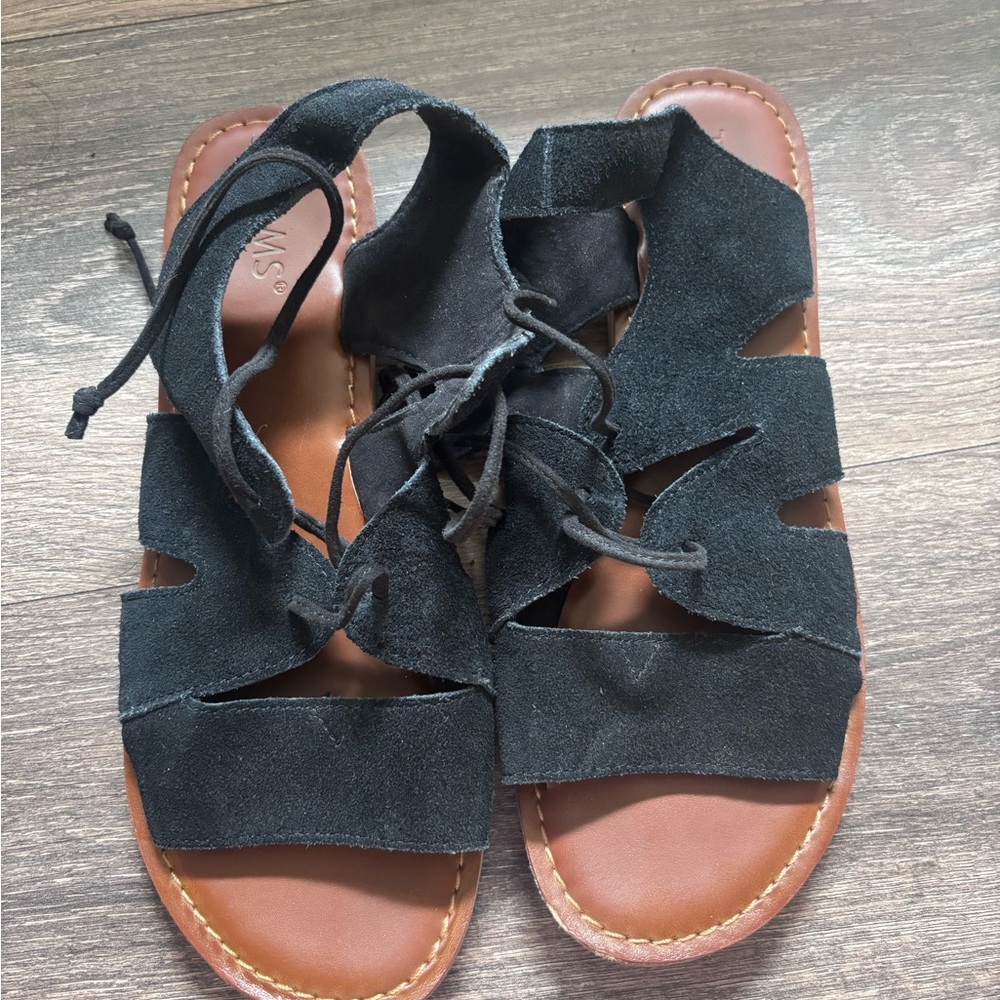 Tom’s gladiator lace up sandals